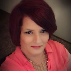 Meet your Posher, Tracy